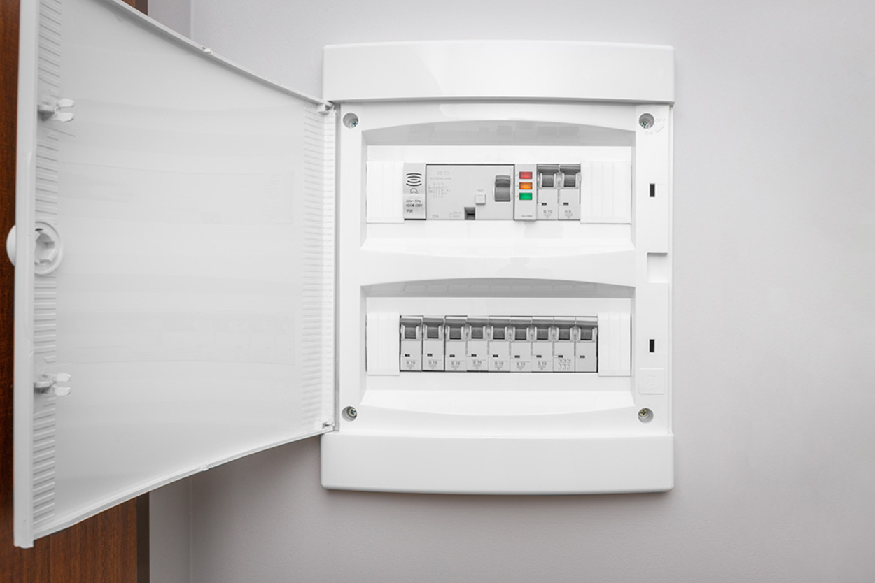 Über­spannungs­schutz bei Elektro Kolb in Ehrenberg Thaiden
